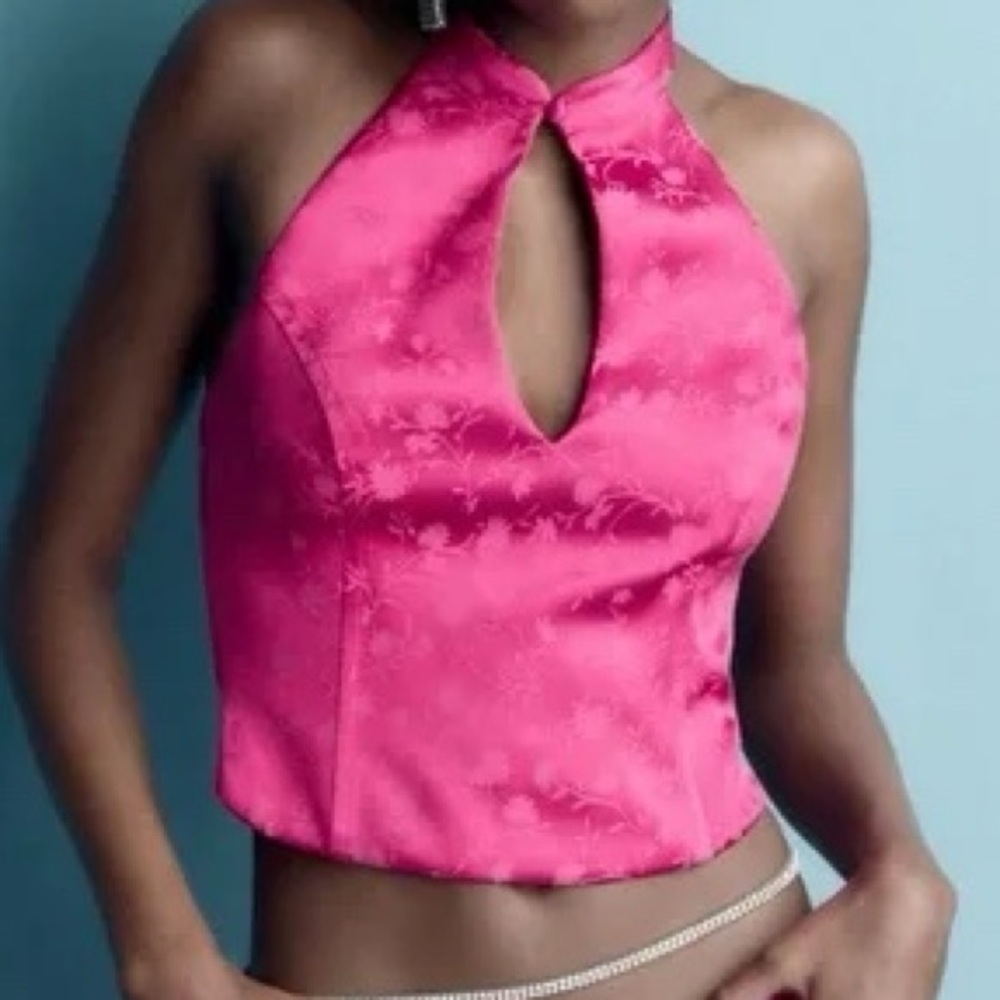 Zara Floral Jacquard Halter Top in Fuchsia Ref. 9006/160